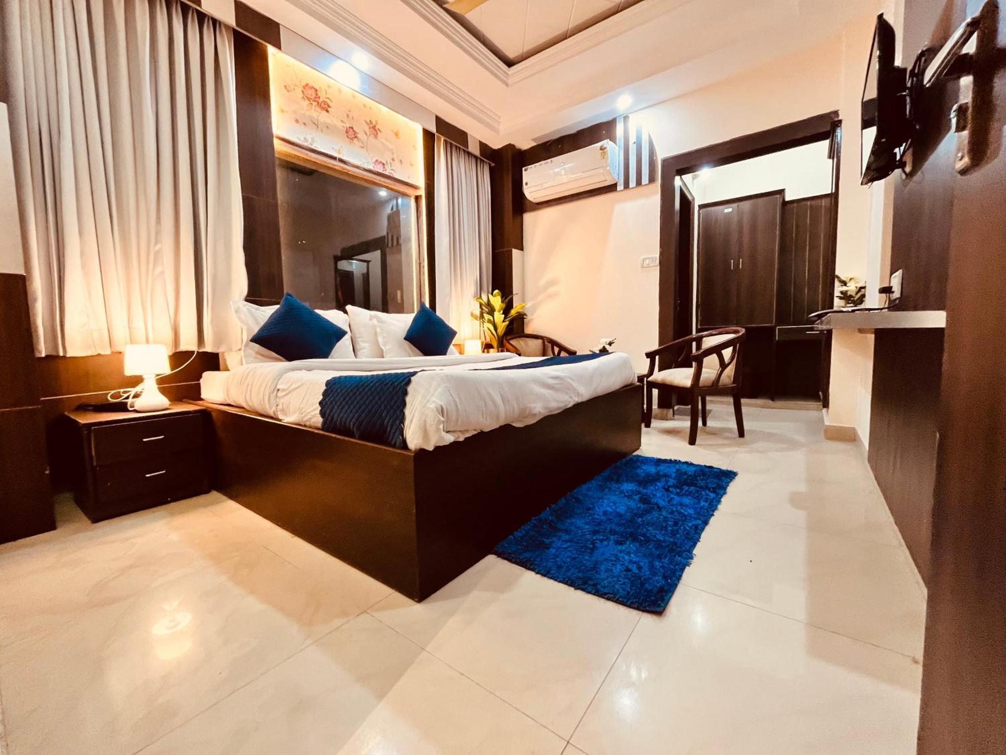 The Ramawati - A Four Star Luxury Hotel Near Ganga Ghat Haridwar Exterior photo